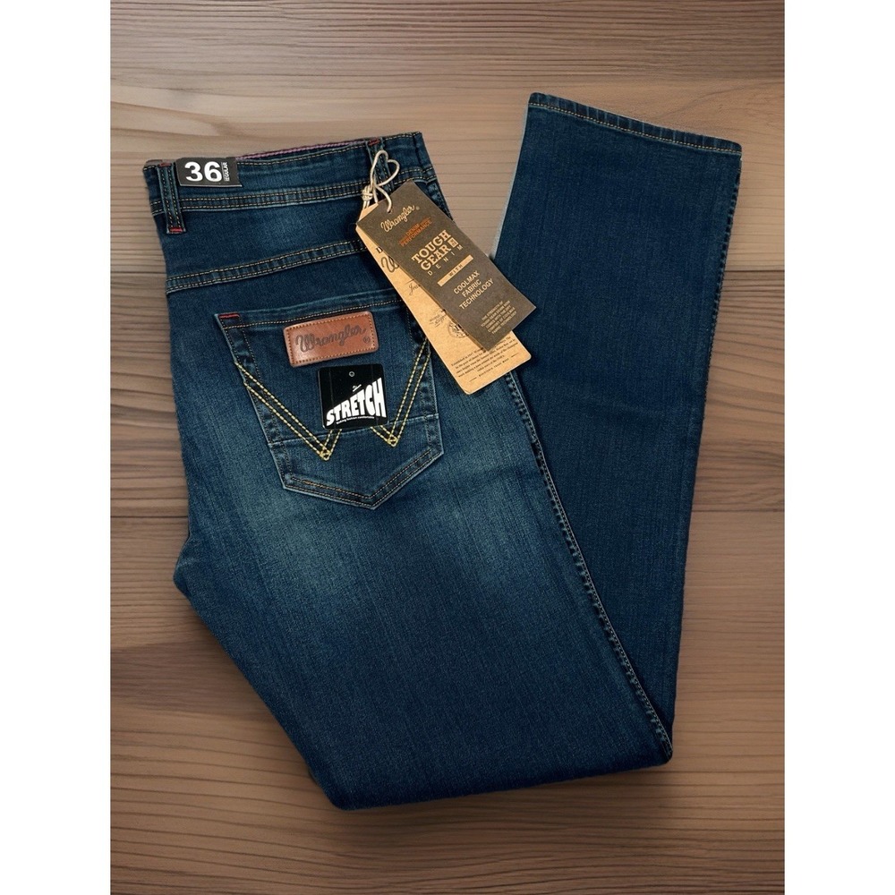 NWT-Wrangler‎ Women's Jeans 36x32 Stretch Denim Low Rise Slim Fit Custom Stitch
